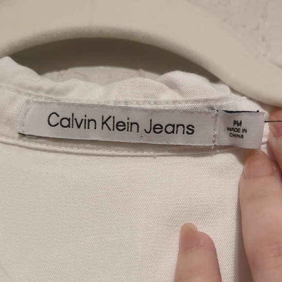 Calvin Klein Jeans white casual button-up collared long sleeve blouse 😉 - Picture 8 of 11
